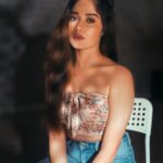 Jannat Zubair Rahmani Instagram – Because, why not? ;)

📸 @smileplease_25 
MUAH @makeupbysurbhik @glorytouch_sharmila_mumbai