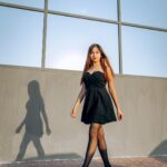 Jannat Zubair Rahmani Instagram - ⁉️ 📸 @munavvar_munna Dubai, United Arab Emirates
