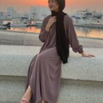 Jannat Zubair Rahmani Instagram - Never met a sunset I didn’t like 🥰 No filter at all and look at this beauty ❤️ Dubai, United Arab Emirates