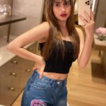 Jannat Zubair Rahmani Instagram - Yun hi 😚