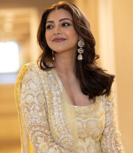Kajal Aggarwal Instagram - 🌼🌟💛