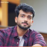 Kalidas Jayaram Instagram - @kalidas_jayaram as Jeeva, embarks on a road trip!! . #PaperRocket streaming now only on ZEE5 App! . #ZEE5 #ZEE5tamil #PaperRocket #PaperRocketOnZEE5 . @kalidas_jayaram @itstanya_official @nirmal.palazhi @actor_karunakaran @gourigkofficial @kaaliactor @chinni.jayanthofficial @poornimabhagyaraj @dharankumar_c @sidsriram @sagarpentela @kiruudhay @riseeastentertainment @ZEE5India @simonkking #ramyanambessan @kukarthikoffl @vidhuayyanna @Leelavathi_kumar @richardmnathan @editorkishore @saktheevenkatraj.m @kavitha_j1 @cha._n._dru @Senthil_gram @zee5tamil @thinkmusicofficial @teamaimpro