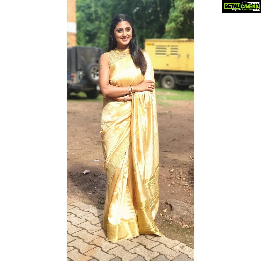 Kaniha Instagram - Once a saree lover always a saree lover ❤❤ #sareesofinstagram #Sareelover #sixyardsofelegance #sareepact #sareenotsorry #kaniha #kdl Trivandrum, India