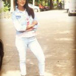 Kaniha Instagram - Keep away from negative people who drain you. Positive vibes all the way❤ #kaniha #denimlove #denimjacket #leecooper