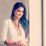Kaniha Instagram - "There will always be someone who doesn't know your worth. Dont let that someone be you! Believe in Yourself. Trust yourself. You are enough,more than enough." ❤ #kaniha #thursdayvibes #portraitphotography @iam_chandroo Chennai, India