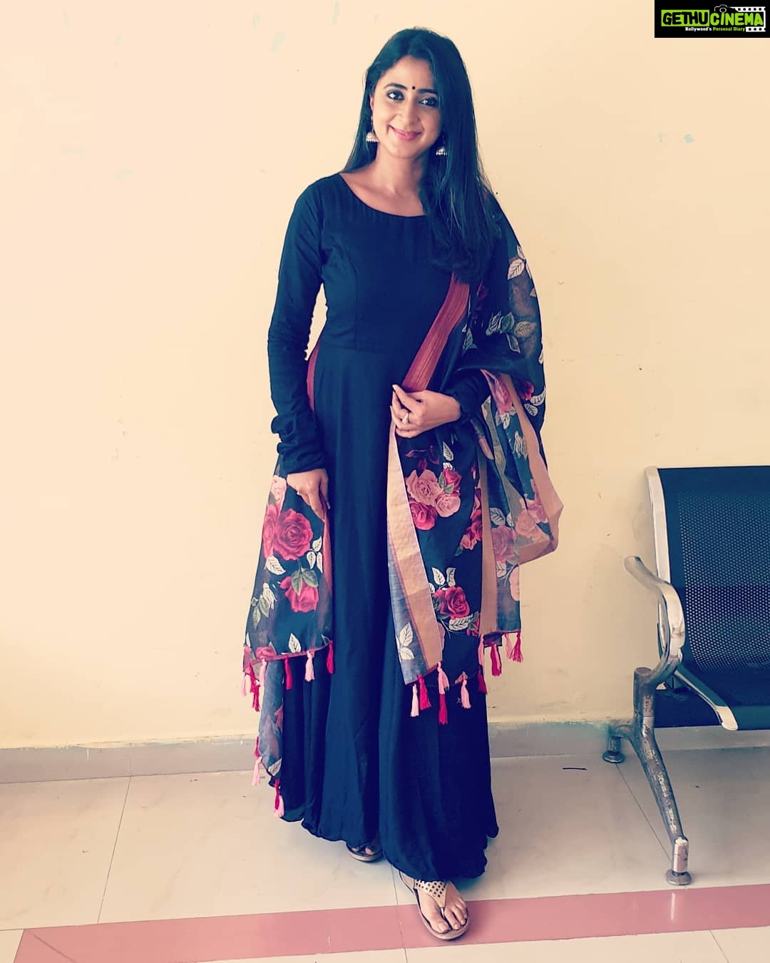 Kaniha Instagram - "She is a mystery" Black Magic☻ #kdl @laagire Trivandrum, India