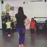 Kaniha Instagram - Learning the dance moves from @arsridhardanceacademy gearing upnfor something 🙃🙃🙃 #kaniha #surprise Stay tuned
