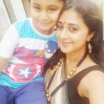 Kaniha Instagram - My lil sweetums... Similar smiles ???🤔🤔 No matter what..however bad the day has been.. This little boy of mine can make me feel special and reminds me the larger purpose of my life.. #momandson#ilovemyson