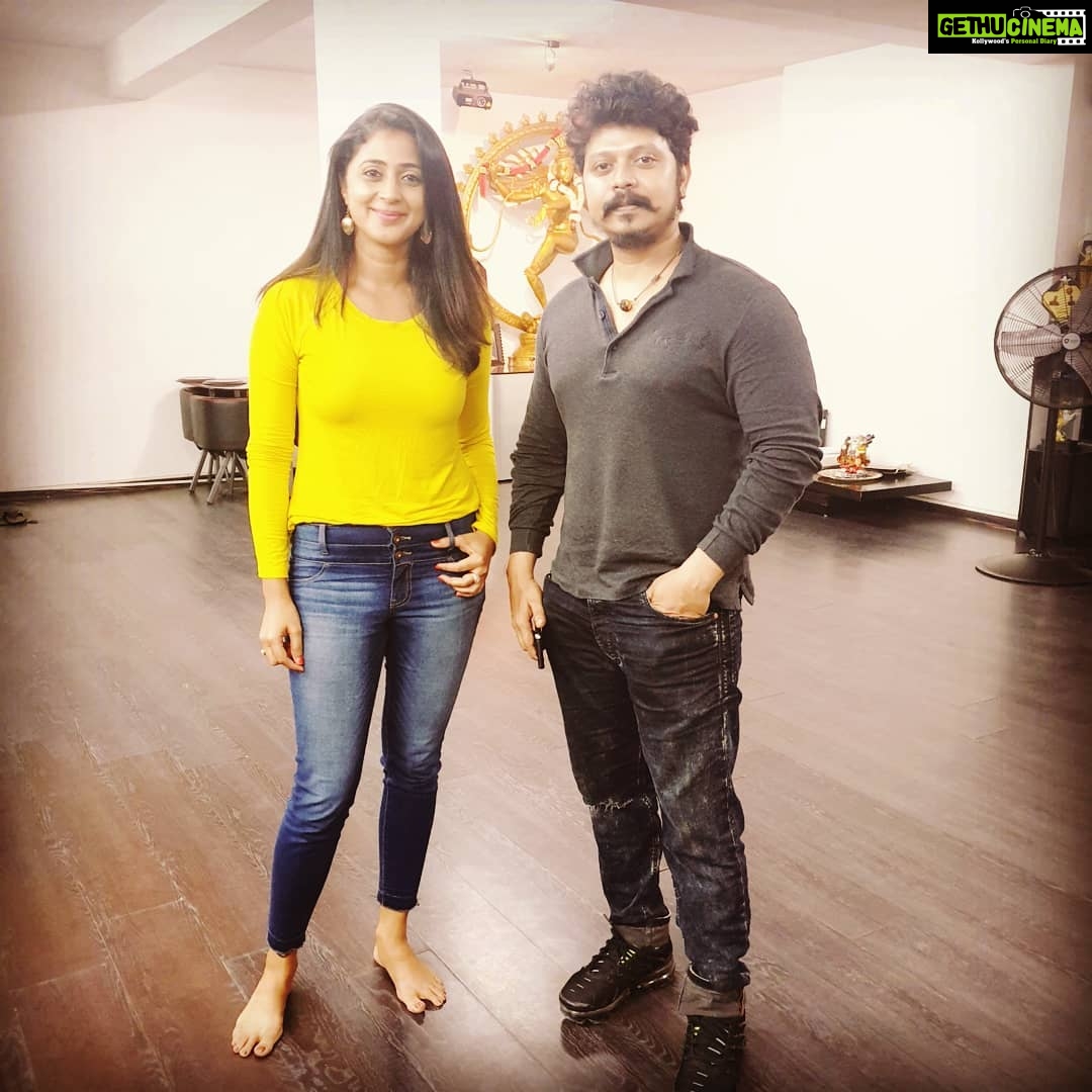 Kaniha Instagram - Something exciting coming up..βΊππππΆ @arsridhardanceacademy Stay tuned..