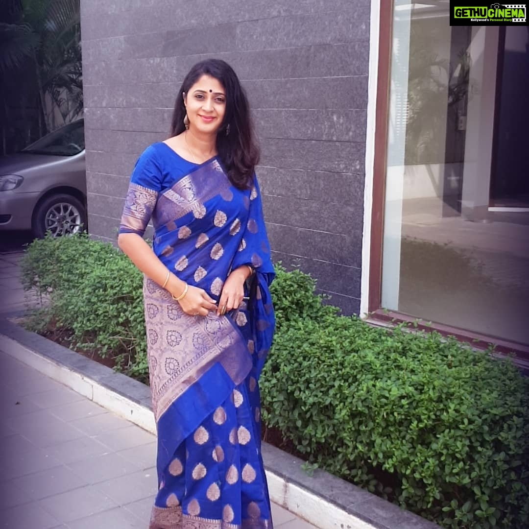 Kaniha Instagram - Happy Pongal..Draped in a saree after quite a long time. Fell in love with this Royal blue Banarasi saree the moment I saw the mannequin draped in it.. #happypongal #sareelover