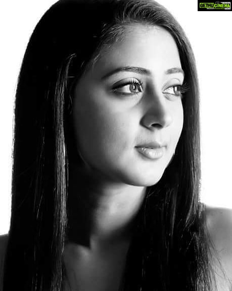 Kaniha Instagram - Some pics remain to be my favorite even if they are 13 years old.. @karthiksrinivasan007 😍🤗