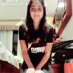 Kaniha Instagram - When I had a lil bit of time before we got ready did this fun #updownplankchallenge Try it out..Dont forget to tag me when you do.. ❤❤❤ #updownplankchallenge #kaniha