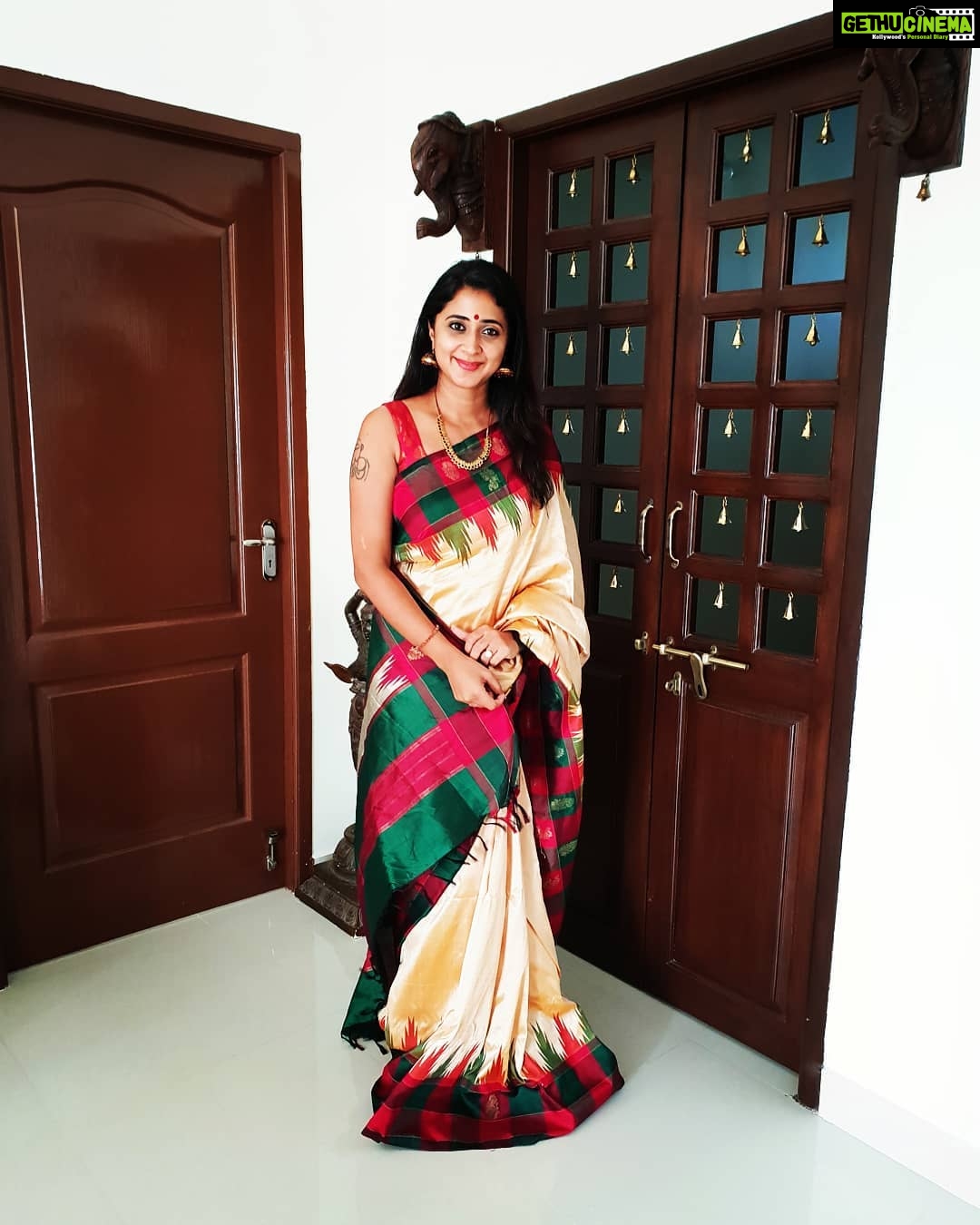 Kaniha Instagram - #traditional #kanchipuramsilksaree #ootd #templeborder #ilovesaree
