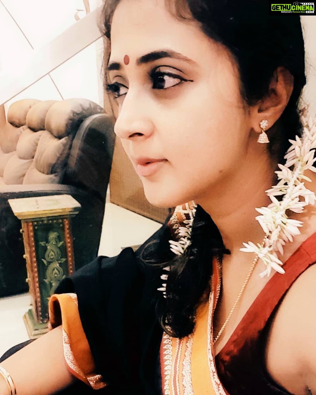 Kaniha Instagram - When your son says " amma you look beautiful " Melts my heart..my little man.. #candid #traditional