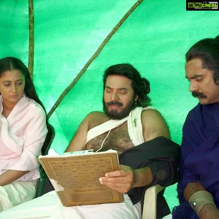Kaniha Instagram - As @mammootty reads the script to us..we keenly observe. a true learning experience.lessons worth a lifetime...memories for life.. @mammootty_fc @kaniha_offical_fanspage @pazhassi_raja