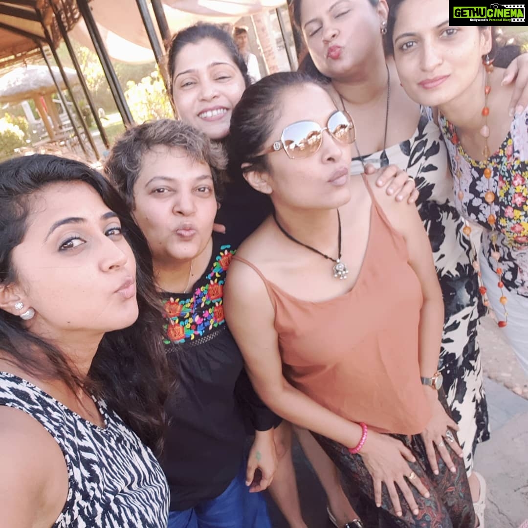 Kaniha Instagram - Happy Bday @g3manoj dear Loveyou for who you are... Wish you the best always.. @ramya_krishnan_official #happybirthday #friends