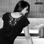 Kaniha Instagram - #blackandwhitephotography #monochrome #profile #ladyinblack @iam_chandroo Thankoo for the awesome clicks...what fun..Cant wait to see em all!!
