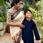 Kaniha Instagram - #simpleissweet#cottonsaree#momandson Have a happy weekend 😘😍