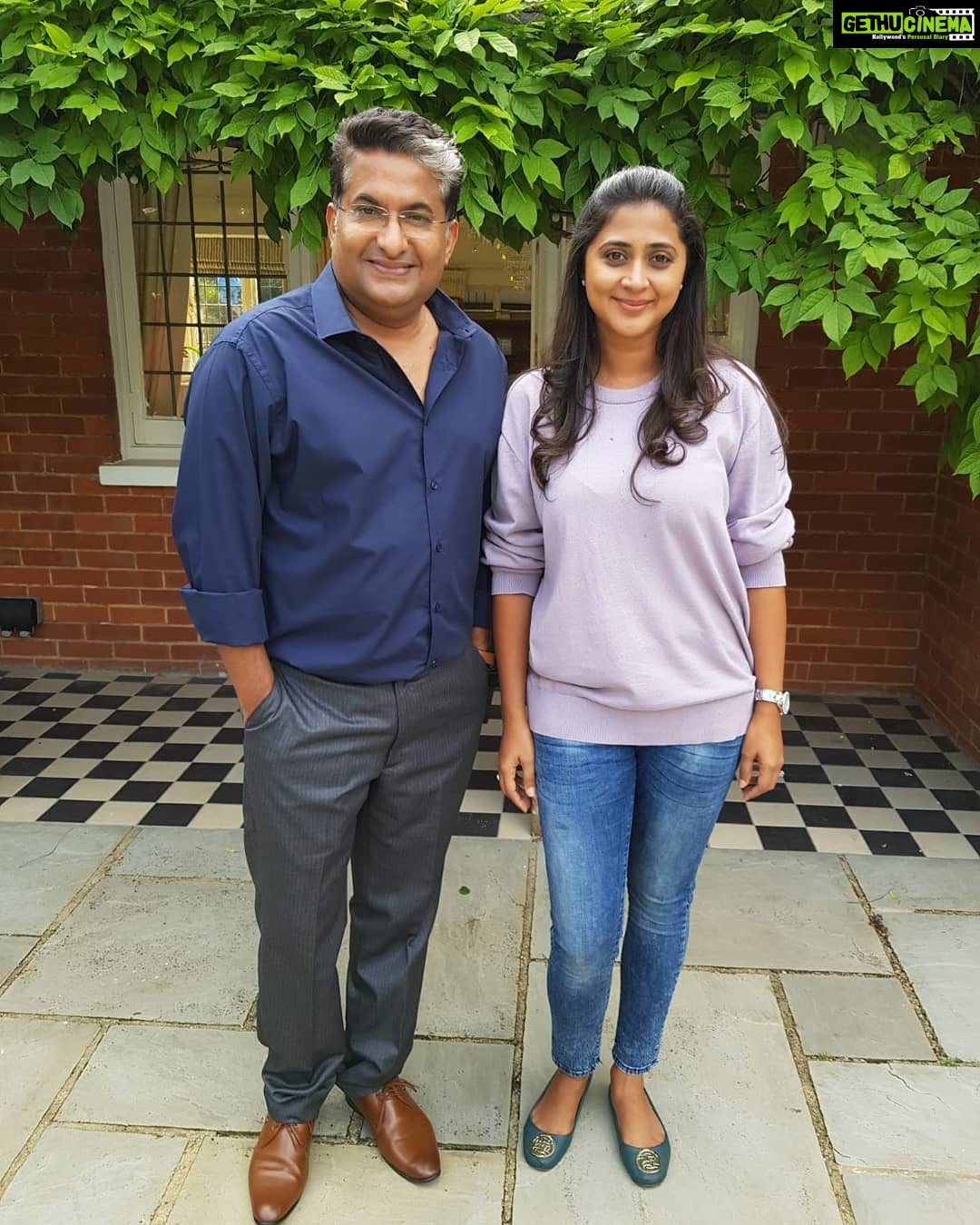 Kaniha Instagram - A fine human..Happy to have worked with Director Shyamprasad in this movie as co-actors. Hope to work for his directorial movie some day.. #smile #saycheese😁#click