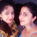 Kaniha Instagram - #nationalsiblingsday #sisterlove👭 #crazy #blessed "No matter what I know you got my back" Happy Siblings day
