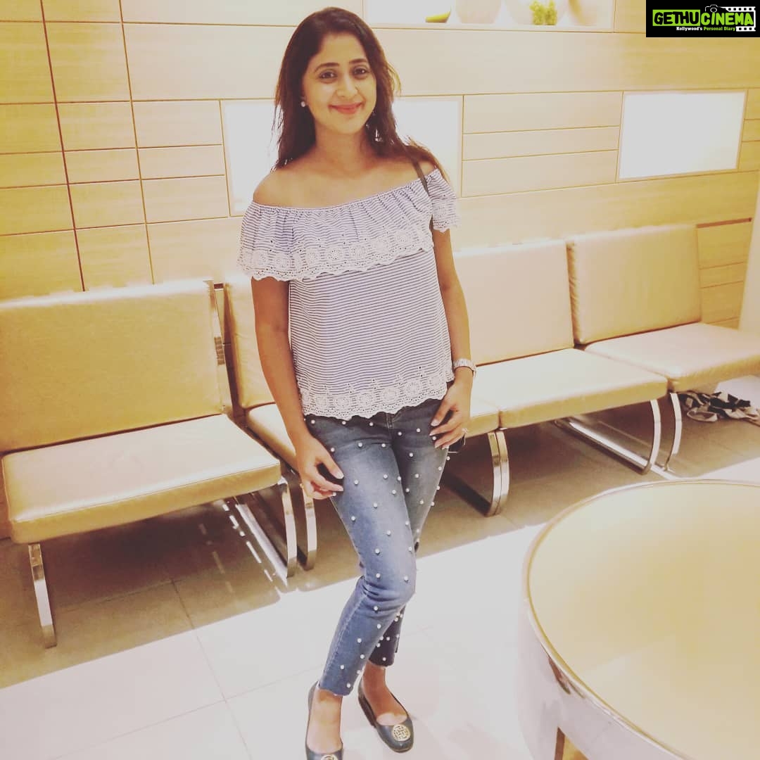 Kaniha Instagram - #fridayniggtfun#friends#sisterlove #iloveweekends #ilovedenim Keep smilingš¤