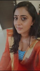 Kaniha Instagram - Hmm hmm love you love you
❤
Found this cuteeeeeeeee
😁😛🙂

#trendingreels #trending #instareels #reelfun #reelsfun #dialogue #favoritedialogue #valentines #loveyou