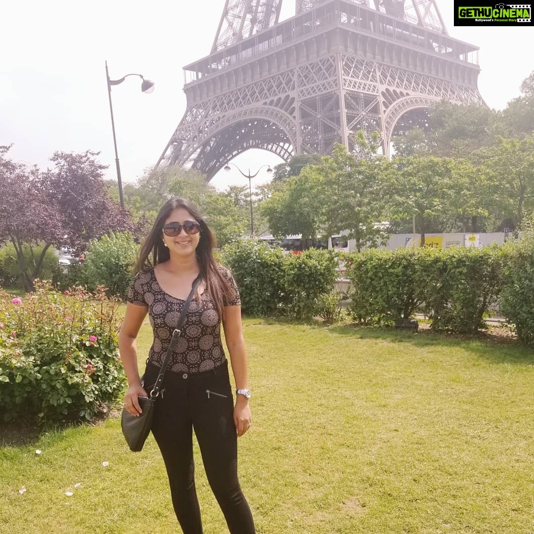 Kaniha Instagram - C'est La vie..Paris love #paris #eiffeltower #crepes #love