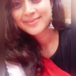 Kaniha Instagram - Our stories are different, Our battles are different , Our pain is different, But we have something in common.. We never give up. We keep moving ahead.. Give yourself love and credit! You have come a long long way from where you started. #loveyourself #selflove #sheisyou #trending #reelsinstagram