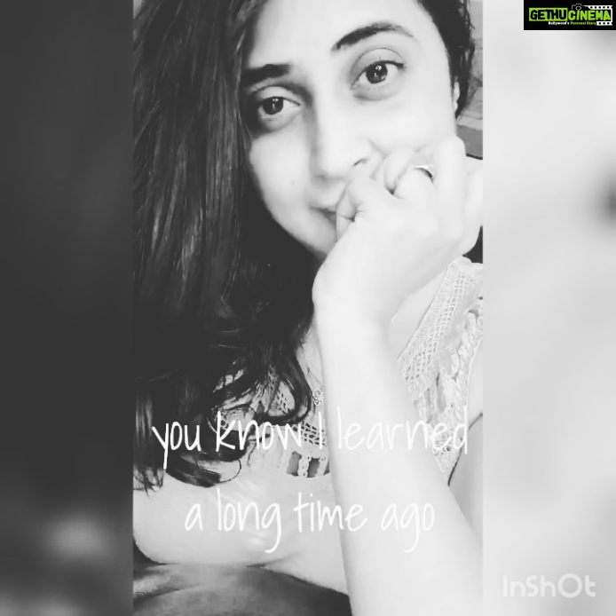 Kaniha Instagram - When you realize , You can't & don't have to please everyone. When you realize, You are more than enough & special.. That's a beautiful sense of liberation!! Find your kind, Do not chase the wrong kind. Choose happiness n healing over hurt n hatred! Have a lovely day ❤ #selflove #loveyourself #beyou #findyourtype #findyourkind #youarespecial #youareenough Chennai, India
