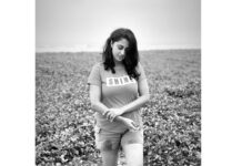 Kaniha Instagram - SHINE Don't let anyone take that away from you! #anotherbeautifulday #beachlife #lifeisabeach Chennai, India