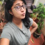 Kaniha Instagram - Pout your sorrows and blow it with a kiss! Peace & Pout!! Life goes on, no matter what! My Happy morning face!! #nomakenofilter #dontknowtopout #lifeisgood #lifeisshort #lifeisbeautiful #keepitsimple #onedayatatime Chennai, India