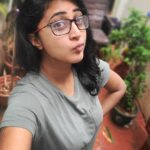Kaniha Instagram – Pout your sorrows and blow it with a kiss!
Peace & Pout!!

Life goes on, no matter what!

My Happy morning face!!

#nomakenofilter
#dontknowtopout
#lifeisgood #lifeisshort #lifeisbeautiful #keepitsimple #onedayatatime Chennai, India
