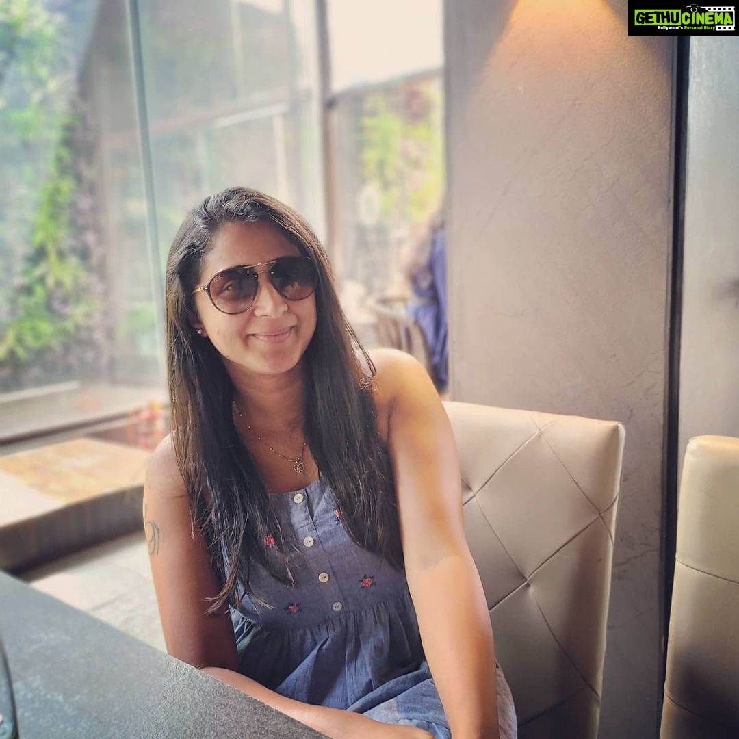 Kaniha Instagram - My little big world!! And in the end it's only a handful to whom you will matter, And just another handful who will matter to you.. Hold on tight to that special world... And let Everything else pass by with a Smile. #loveisbeautiful #family #smalljoys Farzi Cafe, Hyderabad