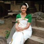 Kaniha Instagram – Isn’t  she vintage?

😍🙂😌