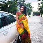 Kaniha Instagram - You can never go wrong with these six yards of elegance! @inde_loom #happyvibes #smile #sareelovers #sixyardsofelegance Chennai, India