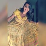 Kaniha Instagram - Just adding a lil bit of yellove on your wall!! 💛💛💛 #smileaway #lifeisgood #justkeepgoing Chennai, India