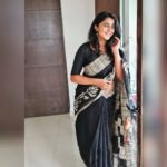 Kaniha Instagram - You just be you! The world will adjust. 🙂😊 #sareelove #blacksaree #beyou Chennai, India