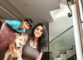 Kaniha Instagram - Be your own reason to smile! ❤ Just some happy outta bed faces. Chennai, India