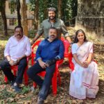 Kaniha Instagram - A location click with @sureshgopi @actorgokulsuresh (daddy and son 😊) and our producer David Kachapilly. Always a pleasure working and talking to suresh etta,So much wisdom & grace !! #paapan #joshiy #shoot Kottayam Town