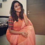 Kaniha Instagram - Saree anyday.. Wearing @inde_loom , paired it with a simple checked cotton blouse! The color just brightened me up and the softness was ohh so perfect!! #handloomlover #indeloom #sareesofinstagram #sixyardsofelegance Chennai, India