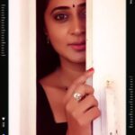 Kaniha Instagram - Paarvai ondre podhuma? #eyesdontlie ❣ Chennai, India