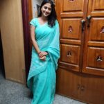 Kaniha Instagram - wearing this simple chikankari saree for a visit to my parents❤ #chikankari #saree Chennai, India