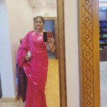 Kaniha Instagram - 💕💕💕 When u face negativity Walk away! Ur happiness is precious. #sareelover #pinksaree Sri Anantha Padmanabha Swamy Temple Adyar Gandhi Nagar