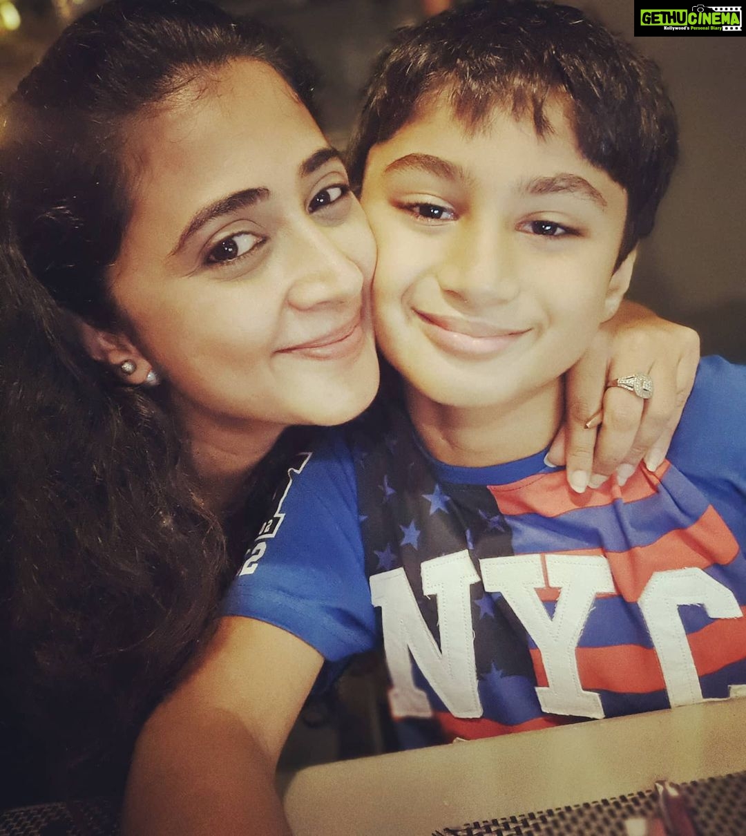 Kaniha Instagram - Happy 10th bday my love!! You are the reason to my being, You are the meaning to my life, You are the center of my universe ❤ God bless you chellam in abundance. You are a warrior child.. You redefined the purpose of my existence Thank you for choosing me... Happy Bday son❤ #sonshine #myson #hbdson