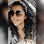 Kaniha Instagram - Keep the ones that make you smile close! ❤
