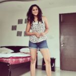 Kaniha Instagram - I was asked recently why I always post casual pics with no make up ,no fancy backgrounds ,no designer wear,branded wear.. Well I just want this to be a space where you all see the real me..This is how and who I am..I have accepted myself with all my imperfections and I believe you all will do too.. Why project a face that I am not ?? I rather be me and be liked for that. What say?? If I can inspire a few by being me , thats an accomplishment for me!! I'm here for the love. ❤ #kaniha #memyselfandi #beingmyself #nomakeup
