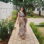 Kaniha Instagram - Wearing this absolutely soft,light piece of art from @inde_loom Pen Kalamkari is a native art form of AP existing from more than 400 years , which are painted by artisans with more than 20+ years experience using natural vegetable dyes. It takes 45 days to craft each saree . The fabric is Kota doria silk chequered , which weighs less than 250 grams in weight n breezy . ❤ #kalamkari #sareelover #sareenotsorry #saree #sareepact #sarilove #sarinotsorry #sareeinspiration #sareeaddict #Sari #kotadoria #kotadoriasilk #penkalamkari Chennai, India
