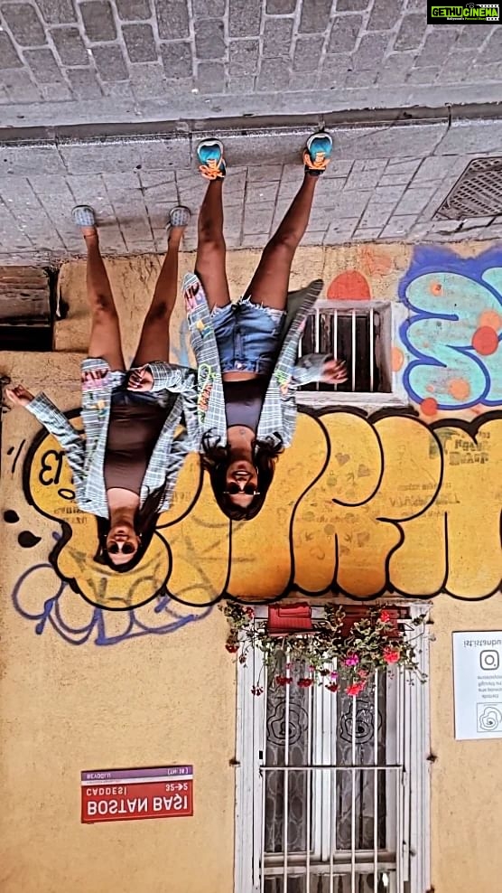Kaniha Instagram - Jiggling wiggling n giggling away in the streets of Istanbul. Having fun!! Thankooooo my loouuuuuu @10fiddlesticks for being our cheerleader always and shootin this amidst all the chaos around us! #istanbulturkey #feelitreelit #trendingreels #reelitfeelit #istanbul #fun #havingfun Istanbul, Turkey