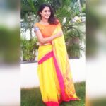 Kaniha Instagram - Go ahead Be your own cheer leader. ❤ #kaniha #positivevibes #sixyardsofelegance Saree @inde_loom
