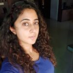 Kaniha Instagram - This curly whirly hair of mine has a mind of it's own lol.. Lockdown has defintely taught me to accept my raw self.(psssst..psst.. left with no other choice ) ❤ #kaniha #curlyhair #curlywhirly